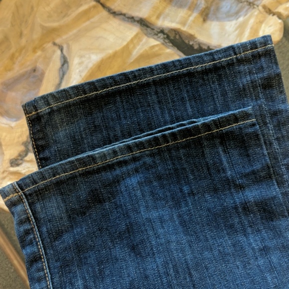 Citizens of Humanity - Picture 2 of 3